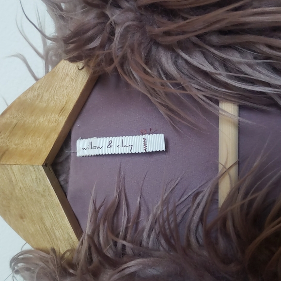 Willow & Clay fuzzy coat - Picture 2 of 4